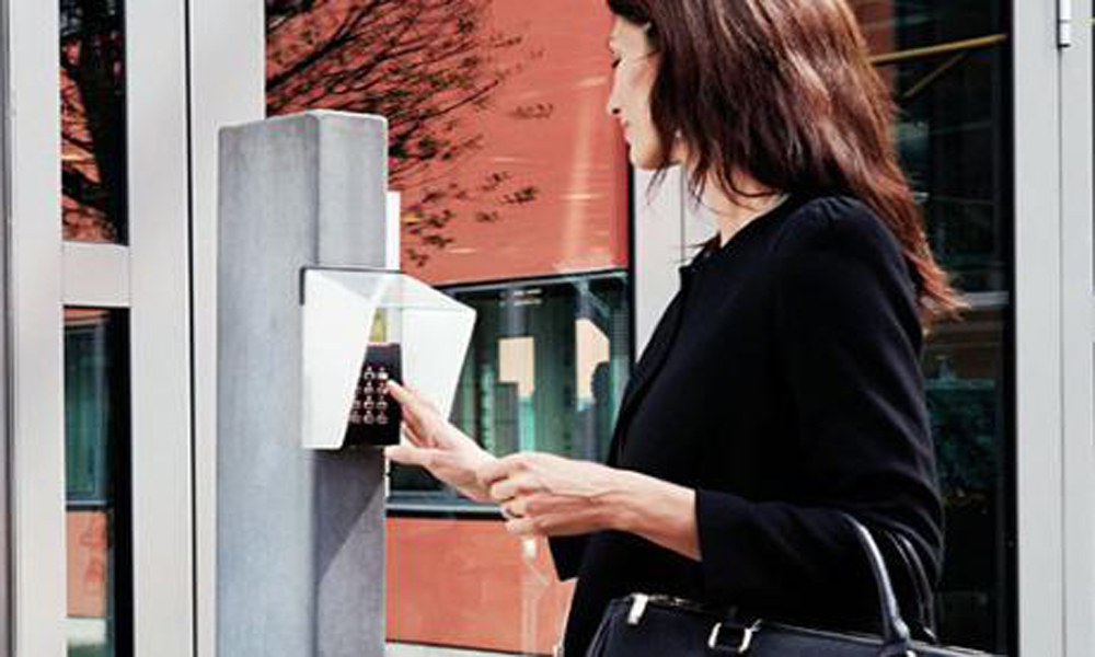 Axis Communications Card Reader A4011E